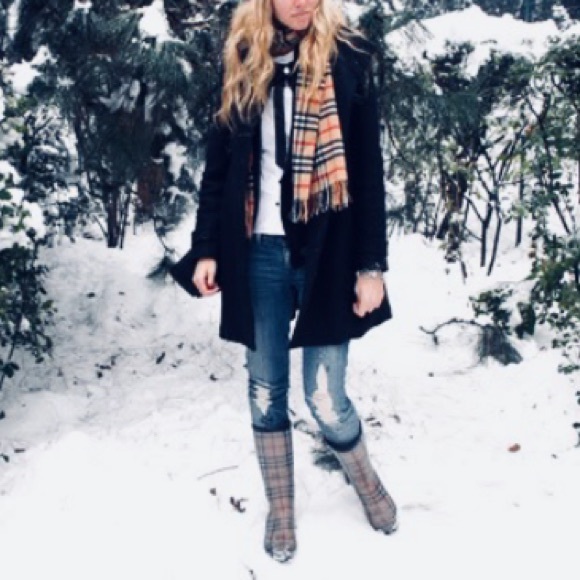 Burberry Shoes - Authentic Burberry Rainboots